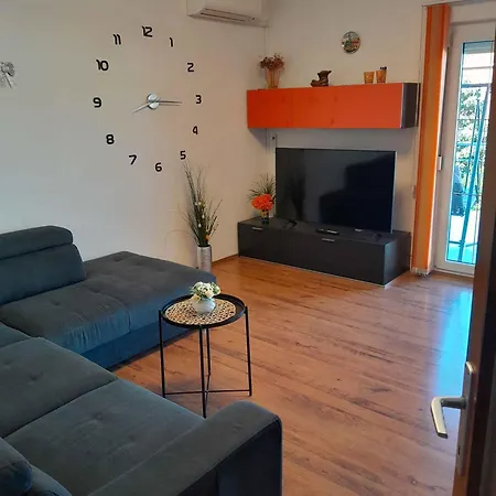 Apartament In Valbandon/istrien 8381