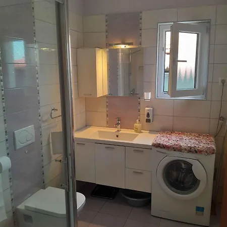 In Valbandon/istrien 8381 Apartament Štinjan