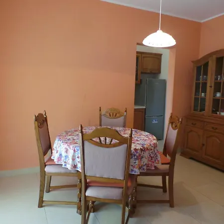 Apartments In Valbandon/Istrien 8381 Štinjan