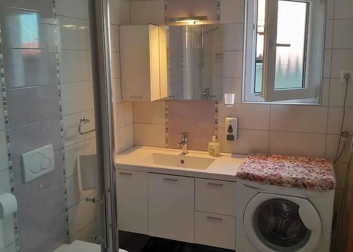 In - Istrien 8381 Appartement Valbandon